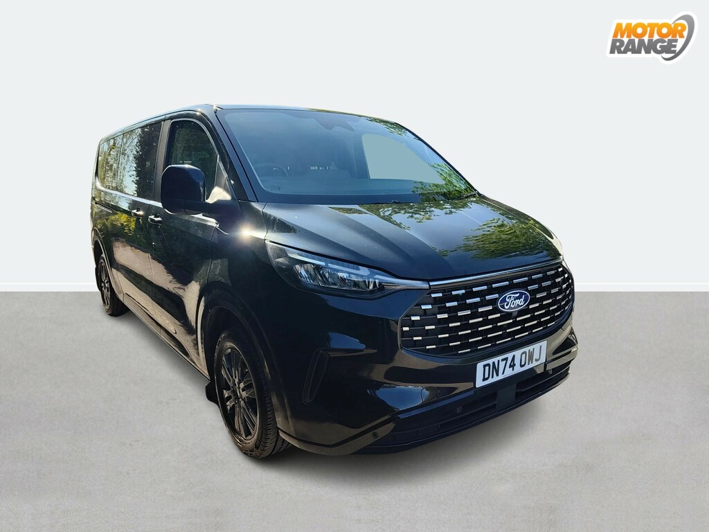 Ford Tourneo Custom 2.0 Ecoblue 136Ps H1 Titanium 8 Seater Black