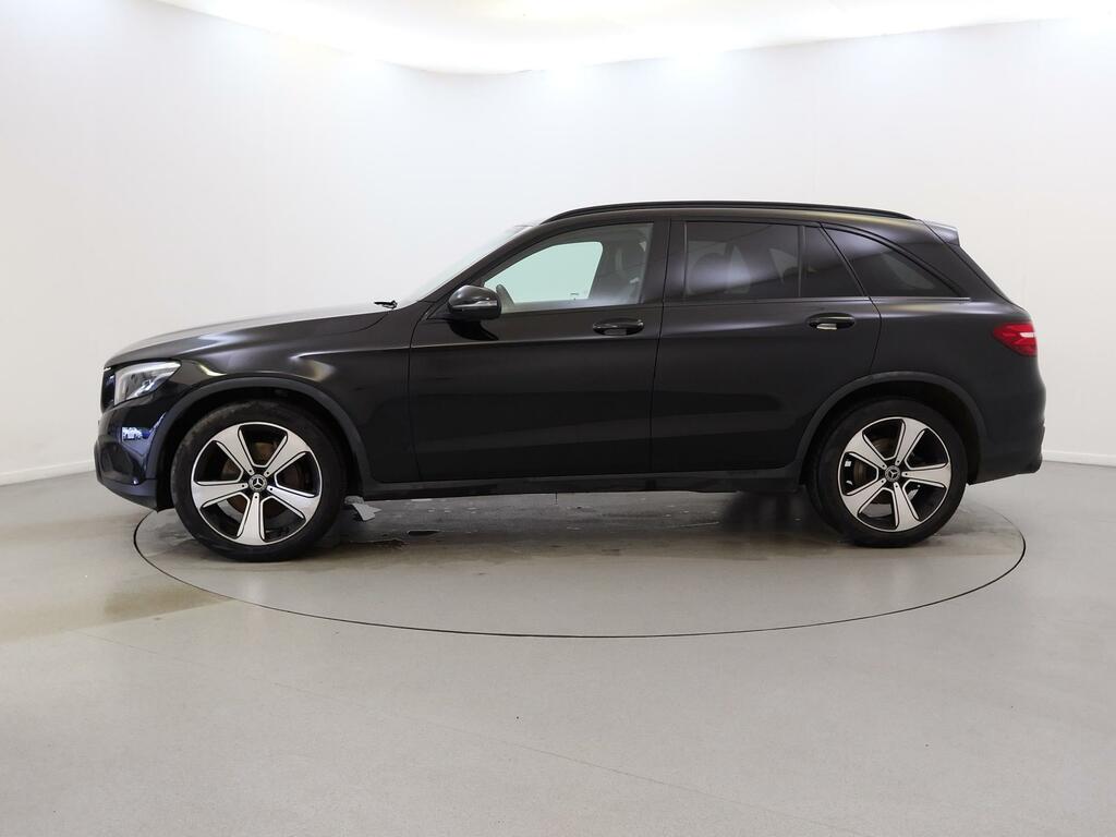 Mercedes-Benz GLC Class Glc 250 4Matic Urban Edition 9G-tronic Black #4