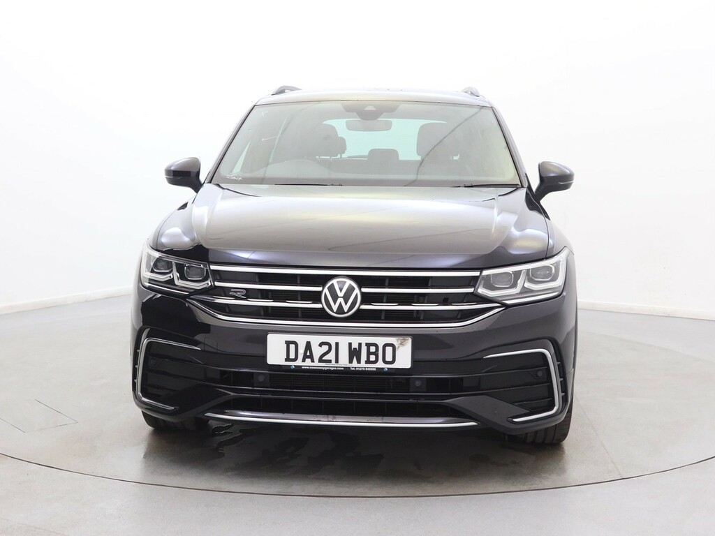 Volkswagen Tiguan 1.5 Tsi 150 R-line Dsg Black #2