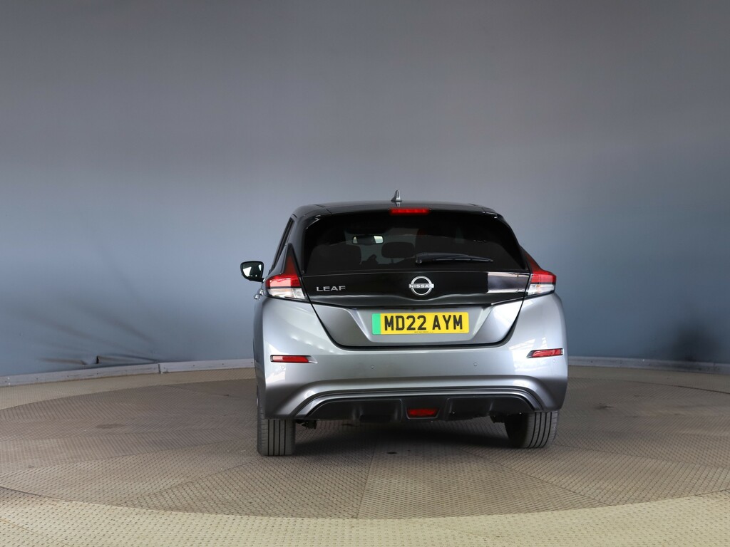 Nissan Leaf 110Kw N-connecta 39Kwh Grey #6