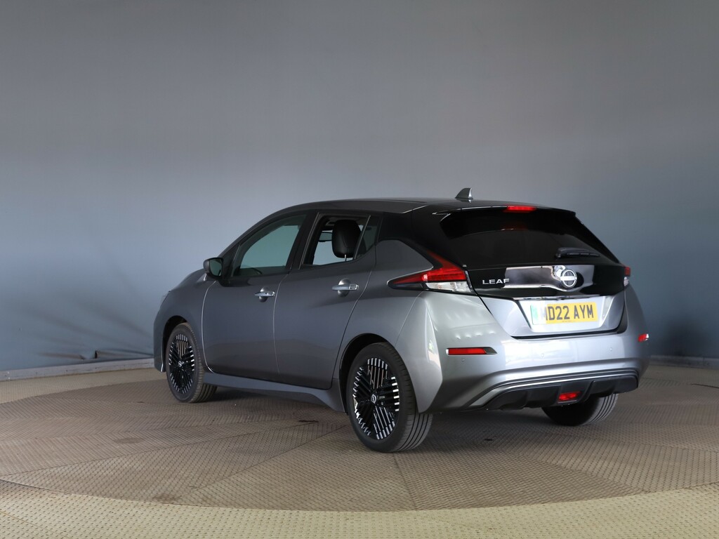 Nissan Leaf 110Kw N-connecta 39Kwh Grey #4