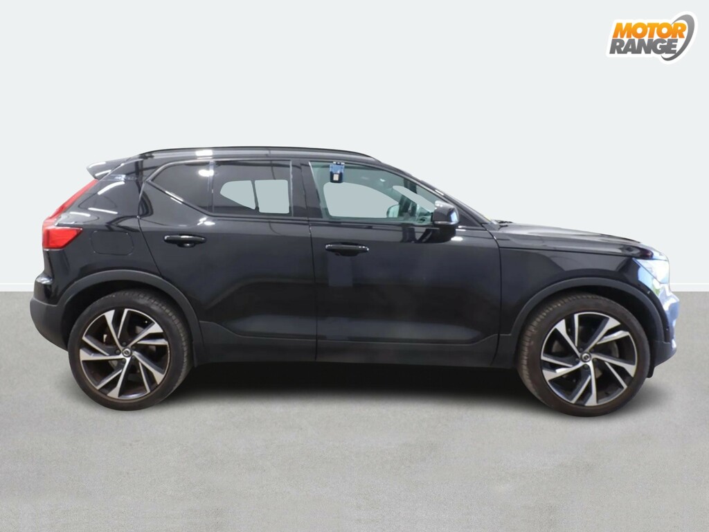 Volvo XC40 1.5 T5 Recharge Phev R Design Pro Black #5