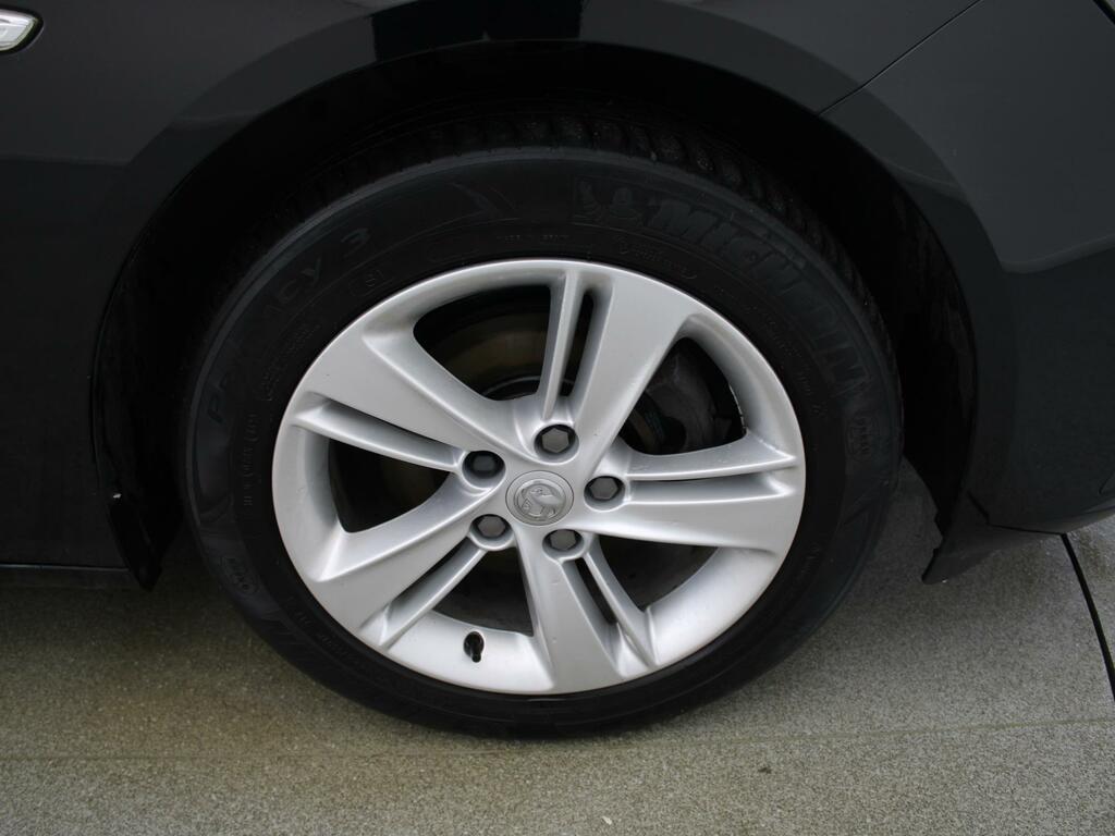 Vauxhall Insignia 2.0 Turbo D Sri VX Line Nav Grand Sport Black #32