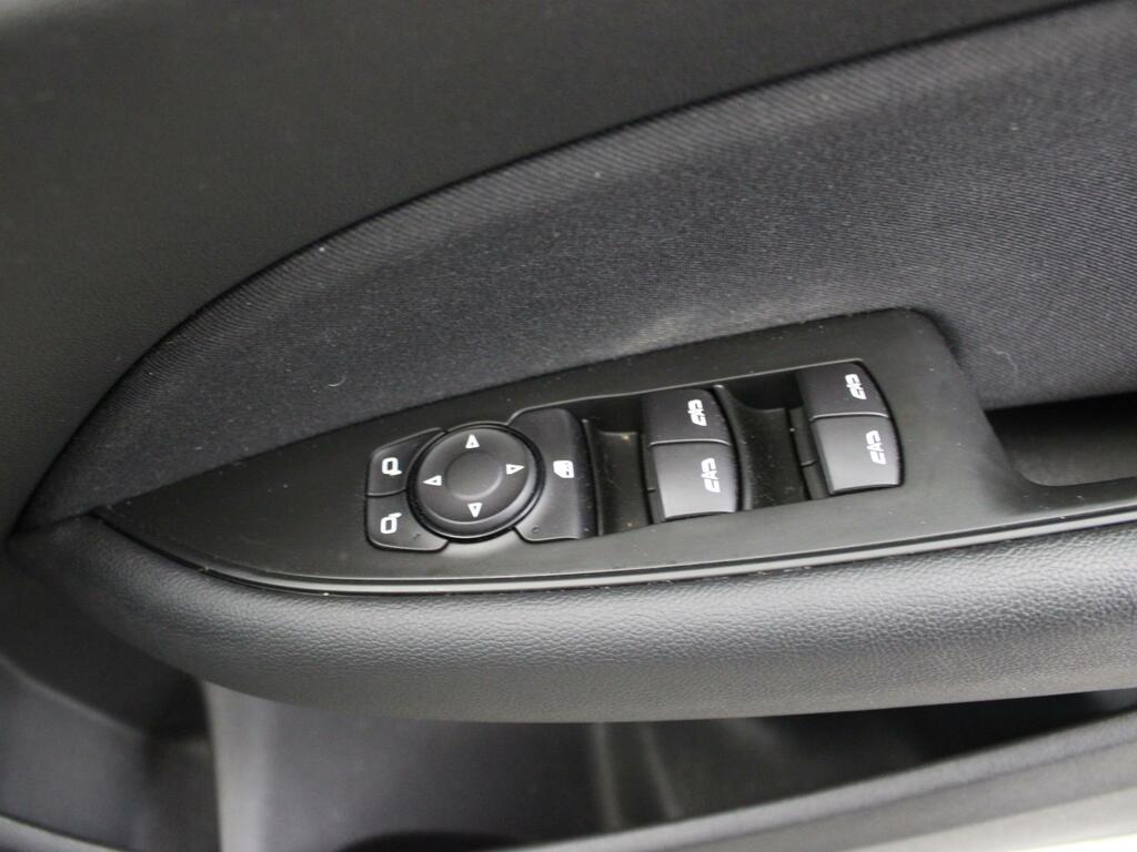 Vauxhall Insignia 2.0 Turbo D Sri VX Line Nav Grand Sport Black #28