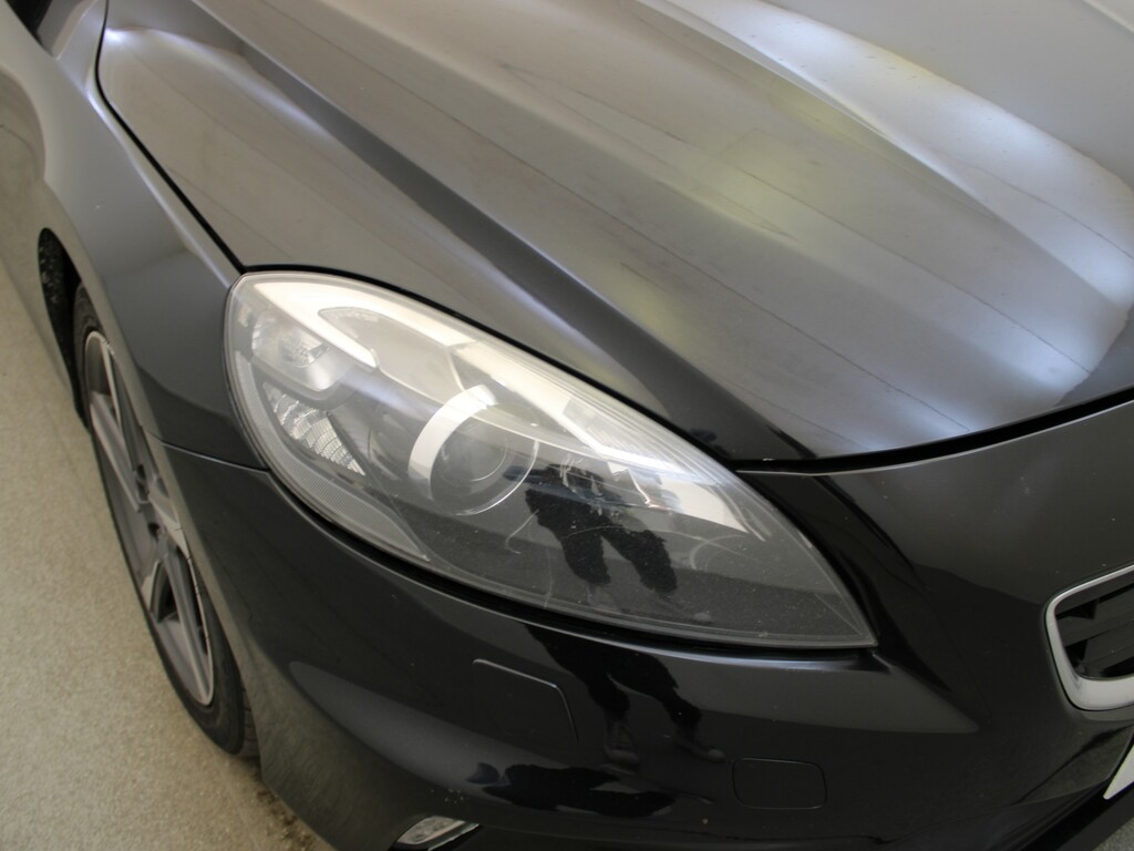 Volvo V40 V40 Se Lux D2 Band B Road Tax Silver #29