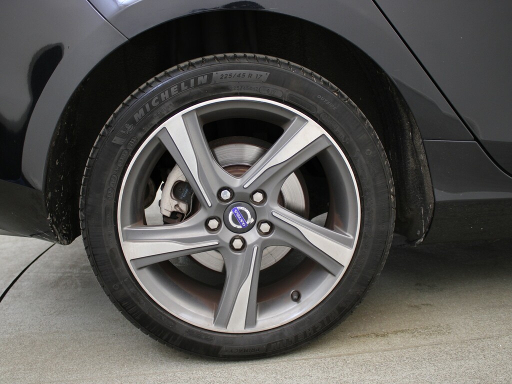 Volvo V40 V40 Se Lux D2 Band B Road Tax Silver #34