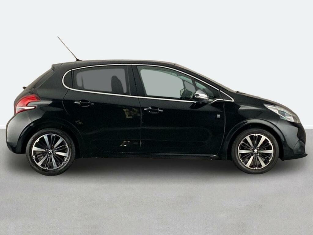 Peugeot 208 1.2 Puretech 82 Tech Edition Start Stop Black #2