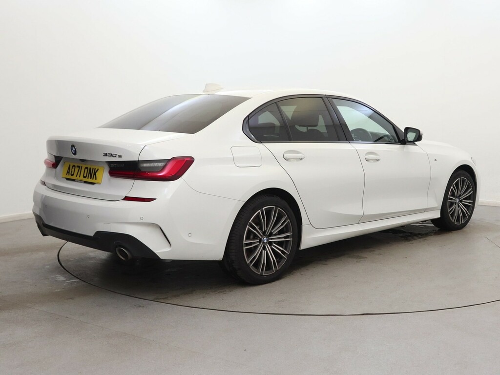 BMW 3 Series 330E M Sport Step White #5
