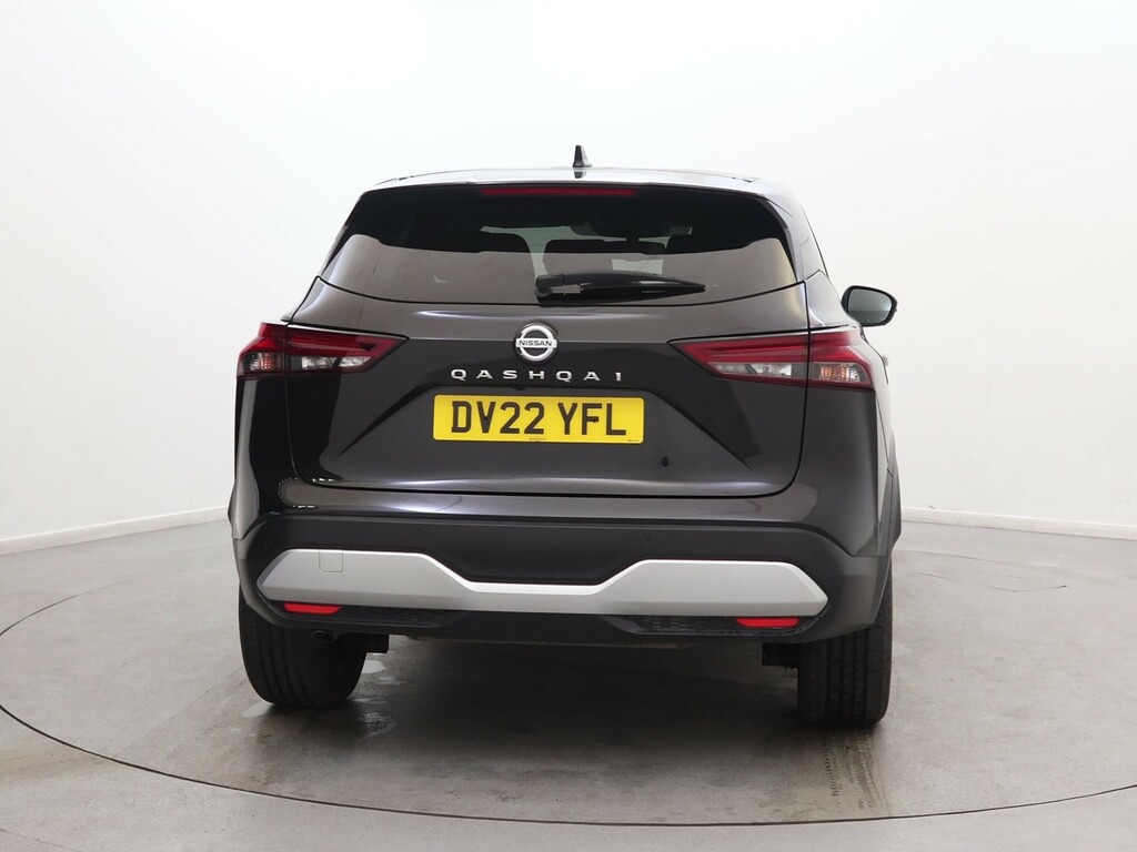 Nissan Qashqai 1.3 Dig-t Mh 158 N-connecta Xtronic Black #6