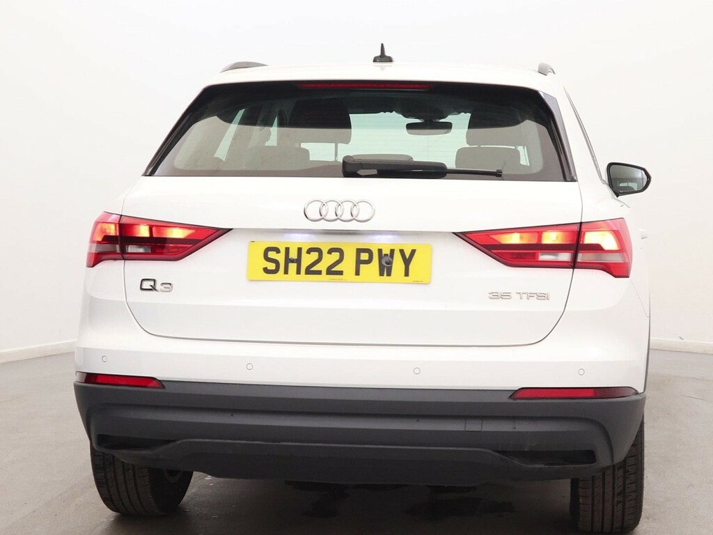 Audi Q3 35 Tfsi Technik SH22PWY White #6