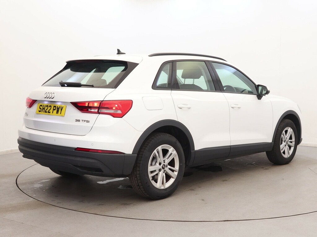 Audi Q3 35 Tfsi Technik SH22PWY White #5