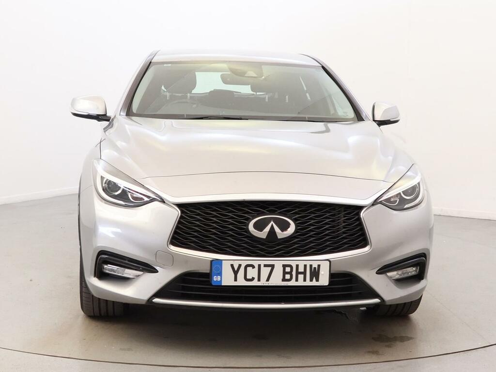 Infiniti Q30 1.5D Se Dct Business Pack YC17BHW Silver #2