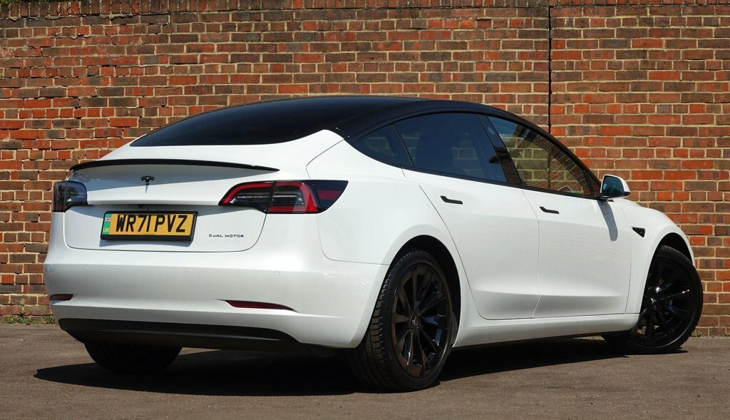 Tesla Model 3 Dual Motor Long Range Saloon 4 WR71PVZ White #5