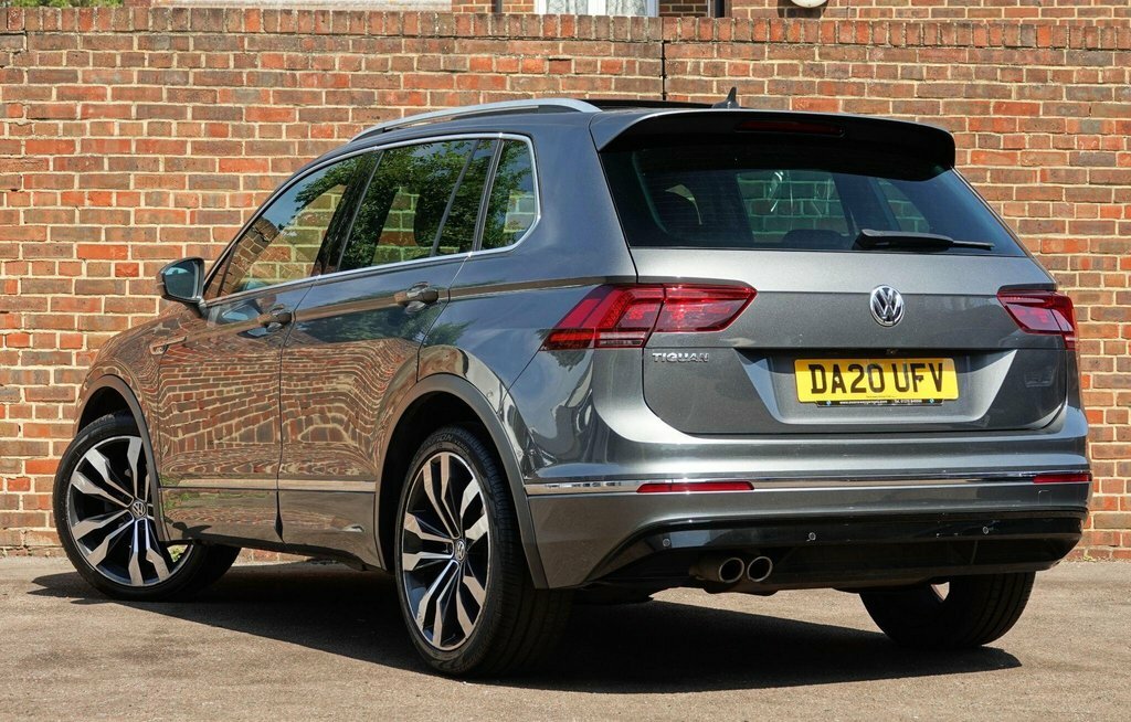 Volkswagen Tiguan 1.5 Tsi Evo R-line Tech Suv Dsg Euro 6 Grey #3