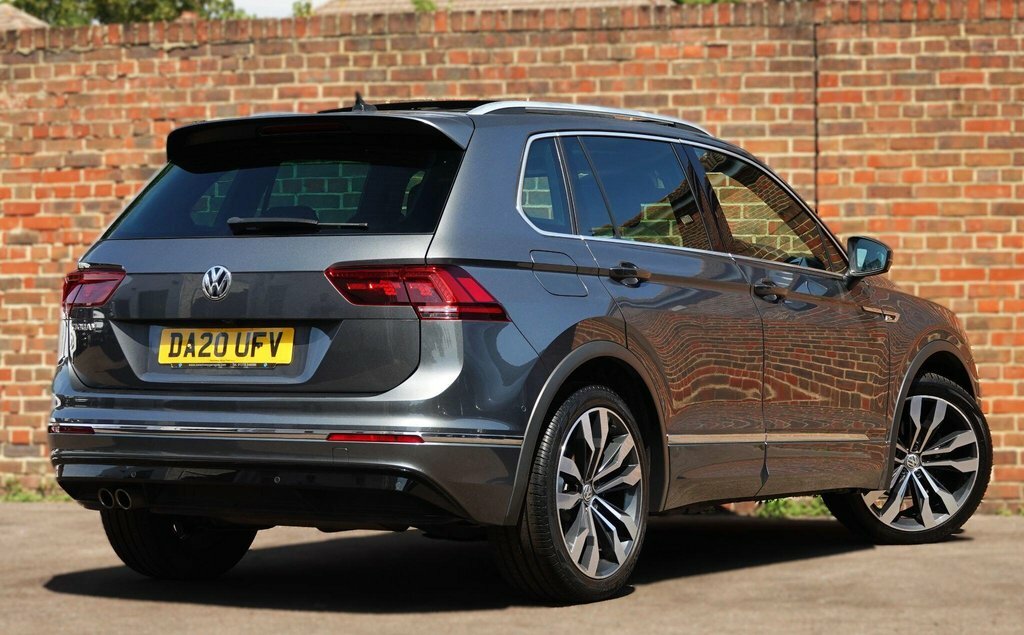 Volkswagen Tiguan 1.5 Tsi Evo R-line Tech Suv Dsg Euro 6 Grey #4