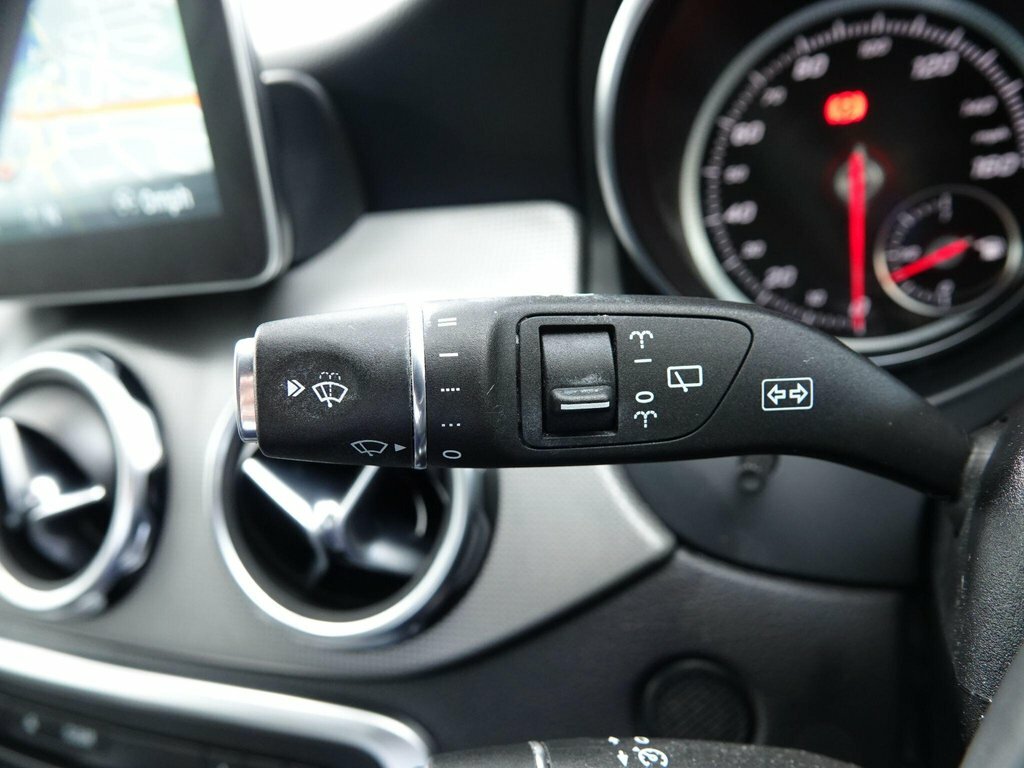 Mercedes-Benz GLA Class 1.6 Gla 180 Urban Edition Cwvehiclemarketing Grey #19