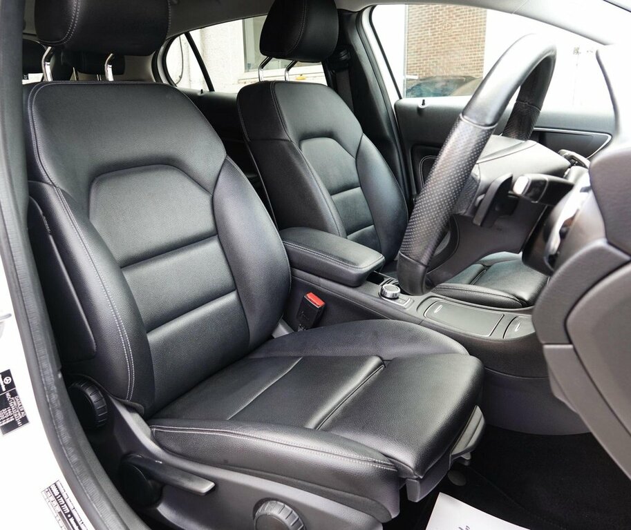 Mercedes-Benz GLA Class 1.6 Gla 180 Urban Edition Cwvehiclemarketing Grey #13