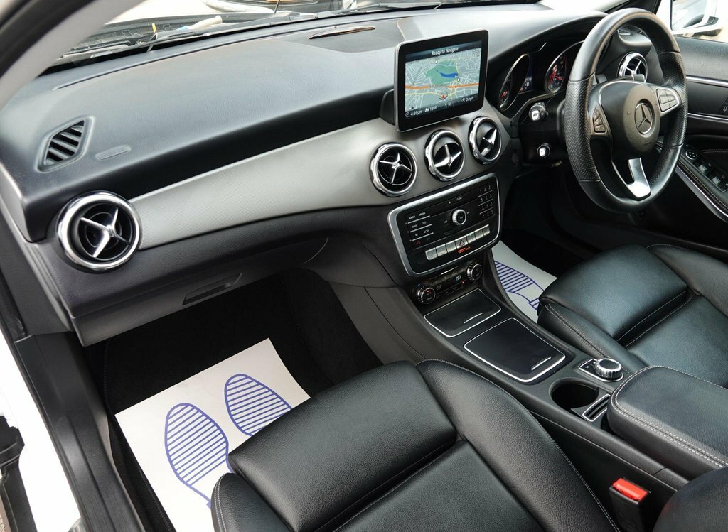 Mercedes-Benz GLA Class 1.6 Gla 180 Urban Edition Cwvehiclemarketing Grey #10
