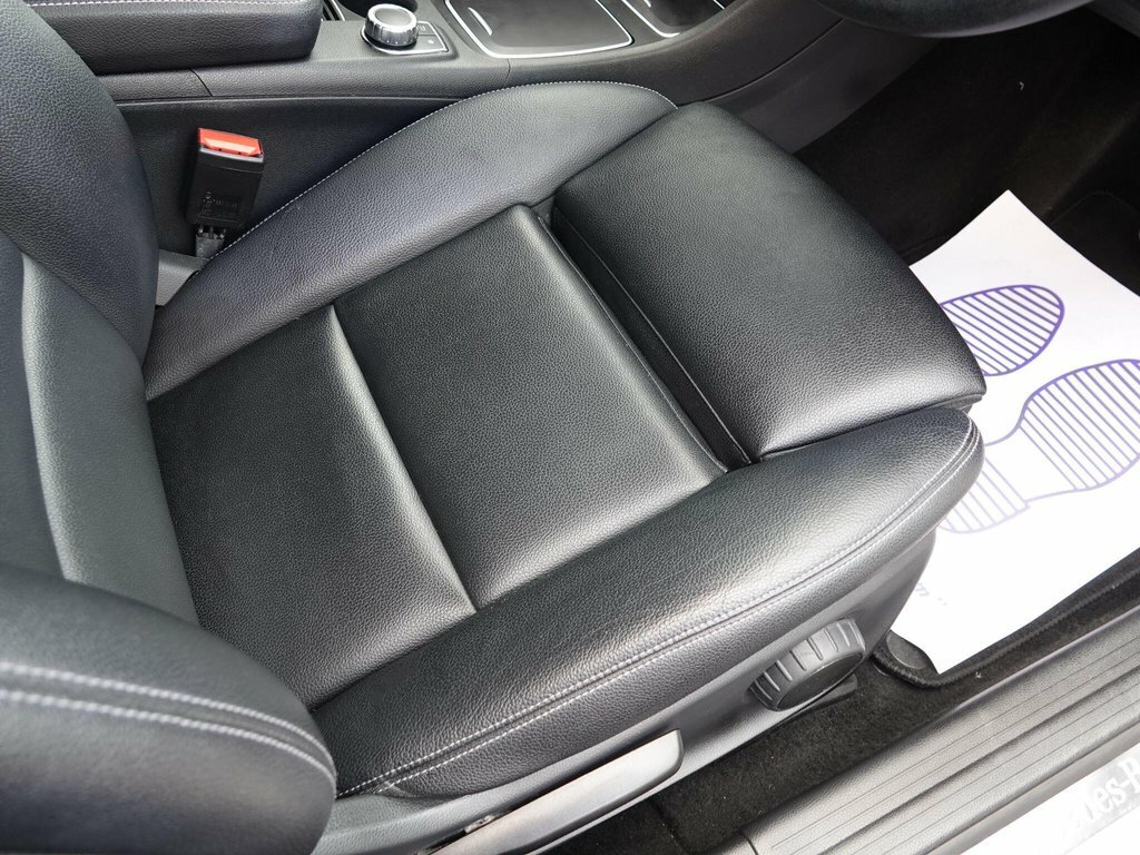 Mercedes-Benz GLA Class 1.6 Gla 180 Urban Edition Cwvehiclemarketing Grey #11