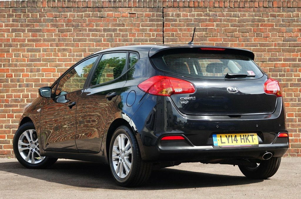 Kia Ceed 1.4 Vr7 Hatchback Euro 5 98 Bhp Black #3