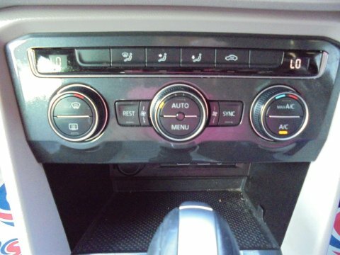 Volkswagen Tiguan 2L R-line Tech White #17