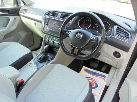 Volkswagen Tiguan 2L R-line Tech White #10