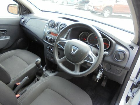 Dacia Logan 2018 0.9 Tce Laureate Estate Eur Blue #8