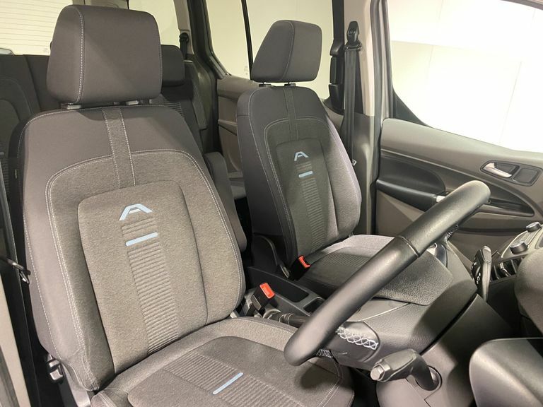 Ford Grand Tourneo Connect 1.5 Ecoblue 120 Titanium Powershift Blue #39
