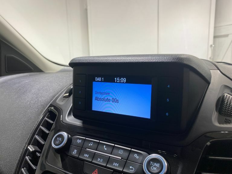 Ford Grand Tourneo Connect 1.5 Ecoblue 120 Titanium Powershift Silver #8