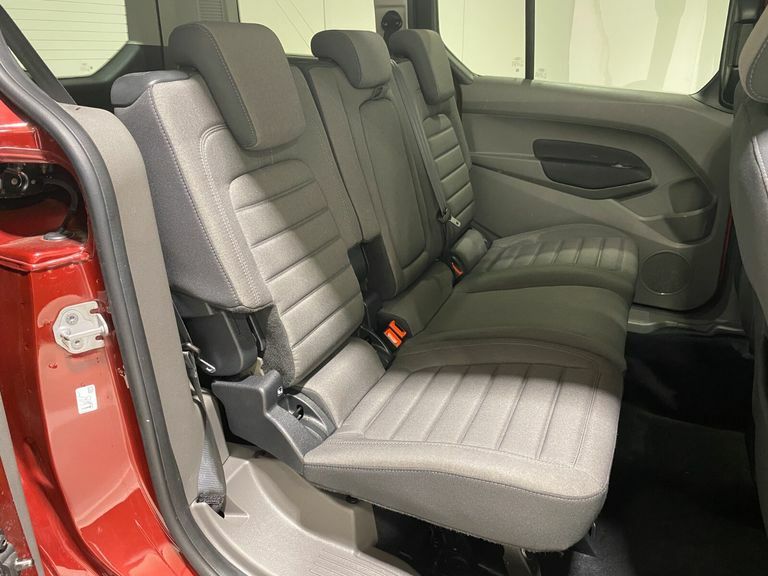 Ford Grand Tourneo Connect 1.5 Ecoblue 120 Titanium Powershift Silver #24