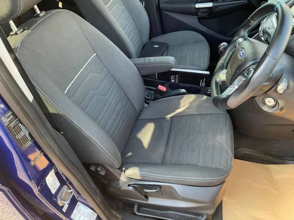 Ford Grand Tourneo Connect Tdci Titanium Blue #20