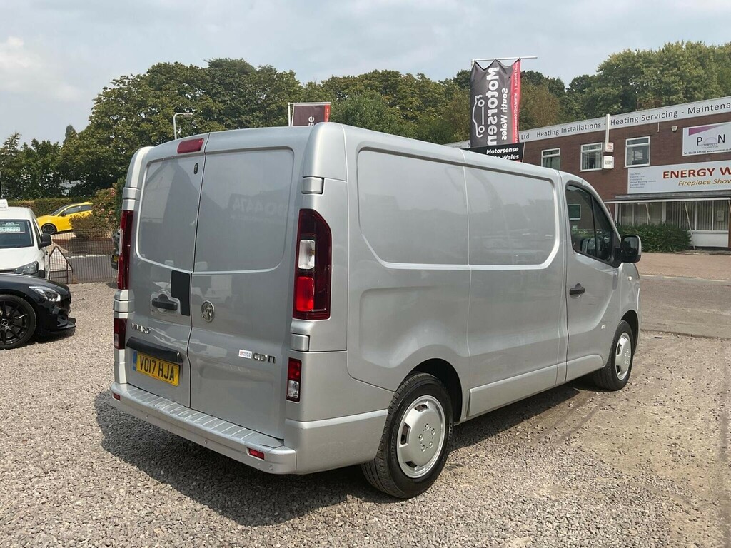 Vauxhall Vivaro 1.6 Cdti 2900 Sportive L1 H1 Euro 6 Silver #3