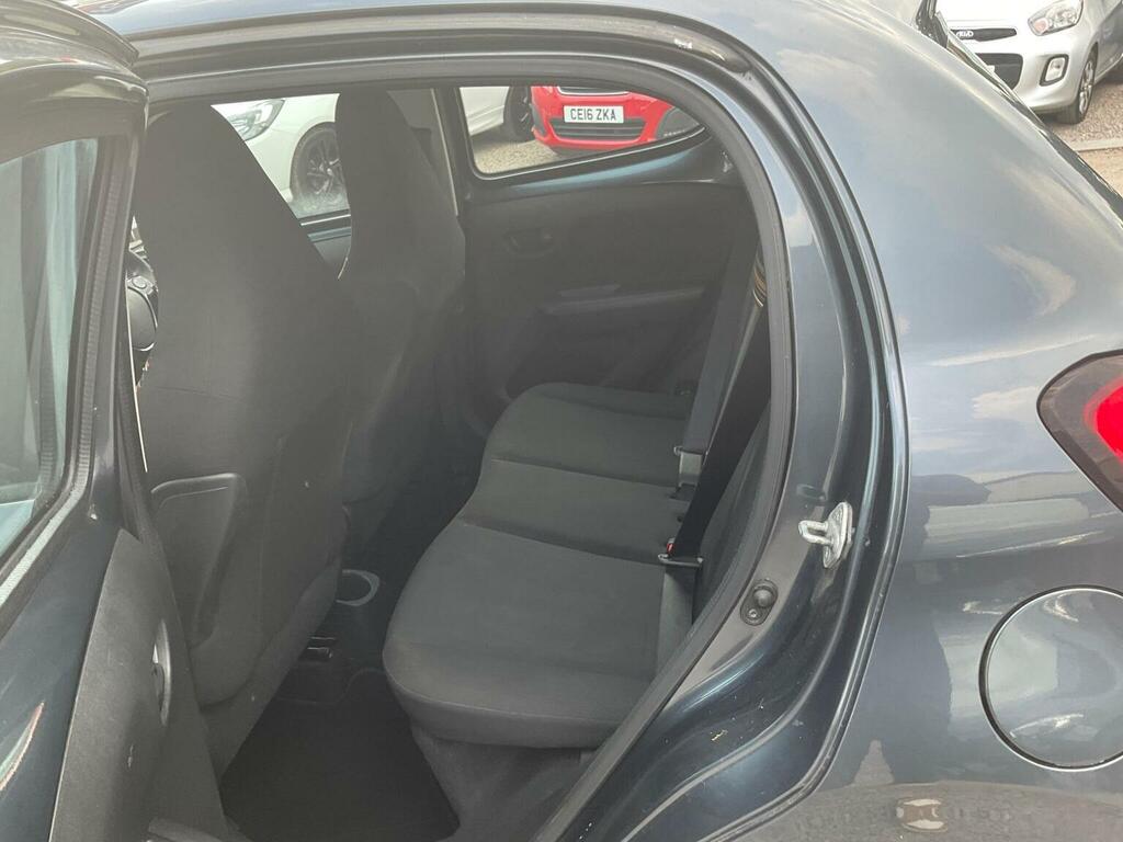 Citroen C1 1.0 Vti Feel Euro 5 Euro 5 Grey #4