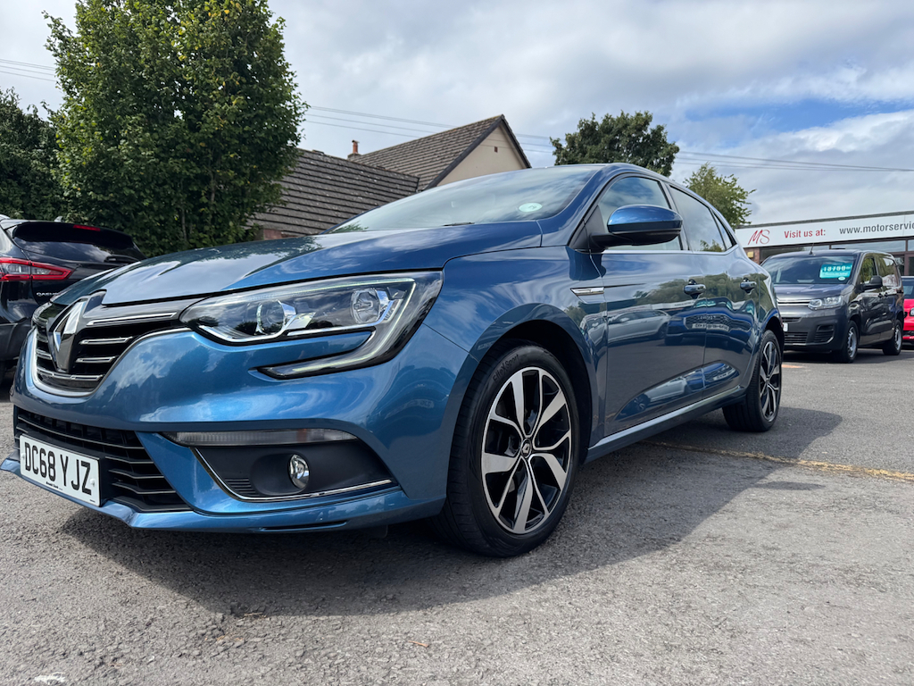 Renault Megane Renault Megane 1.5 Blue Dci 115 Gt Line Red #35