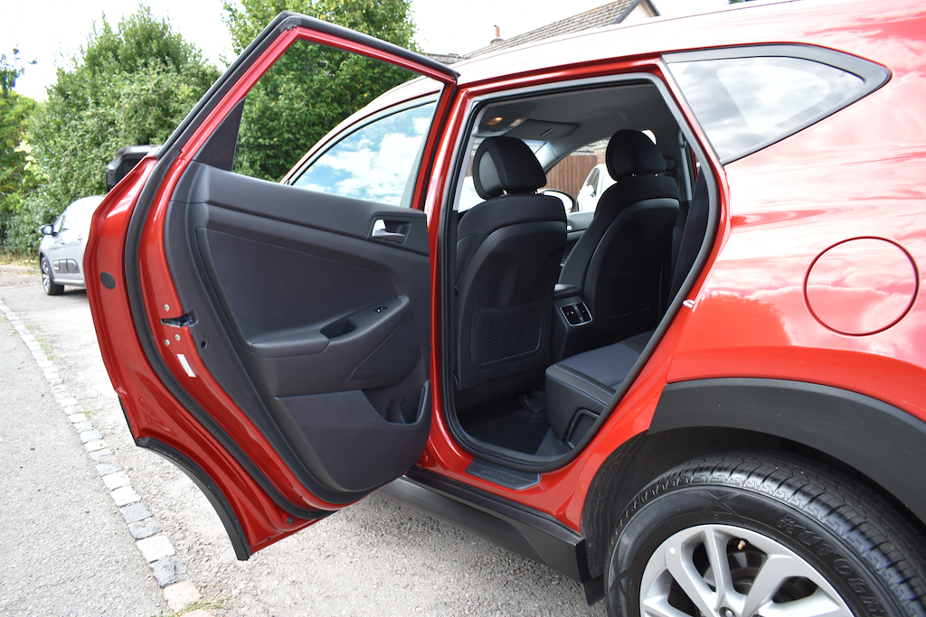 Hyundai Tucson 1.6 Gdi S Blue Drive 130 Bhp Blue #39