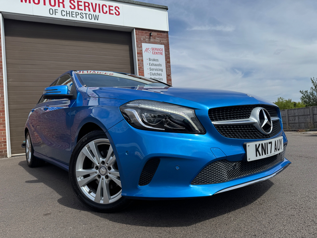 Mercedes-Benz 200 A D Sport Premium #2