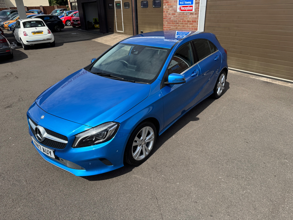Mercedes-Benz 200 Mercedes Benz A D Amg Line Blue #40