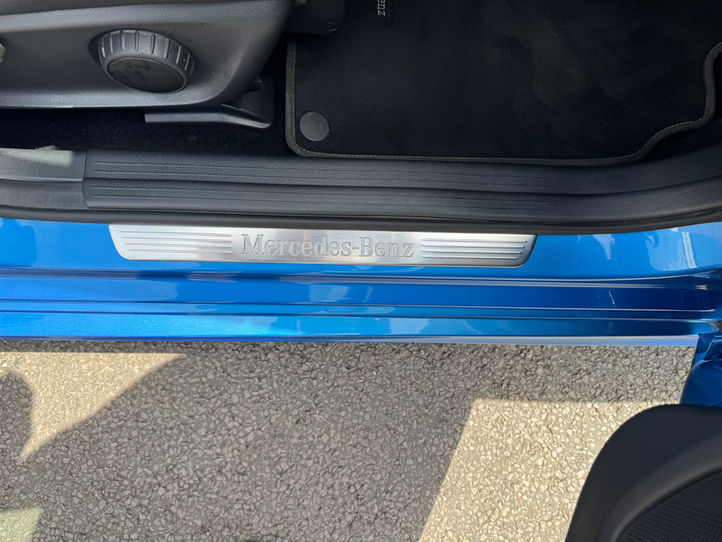 Mercedes-Benz 200 Mercedes Benz A D Amg Line Blue #18
