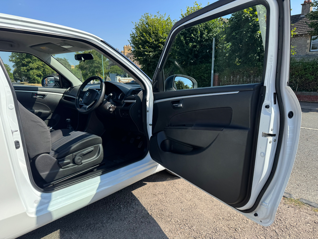 Suzuki Swift 1.6 Sport Hatchback Euro 5 136 #18