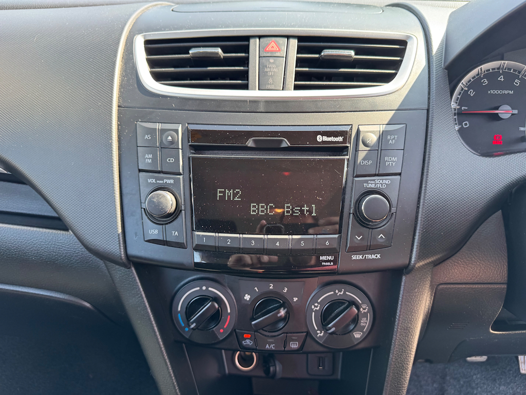 Suzuki Swift 1.6 Sport Hatchback Euro 5 136 #17