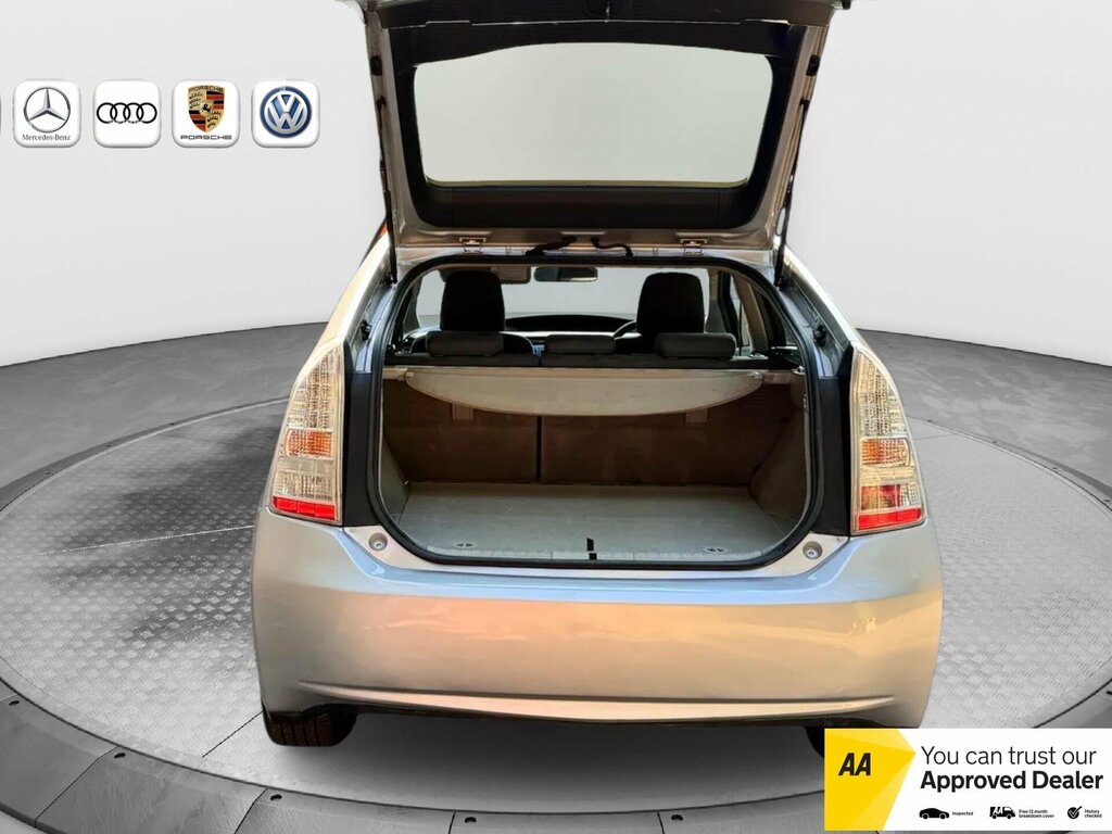 Toyota Prius Prius T3 Vvt-i Cvt Silver #8