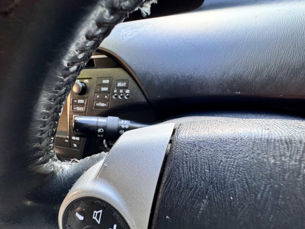 Toyota Prius Prius T3 Vvt-i Cvt Silver #29
