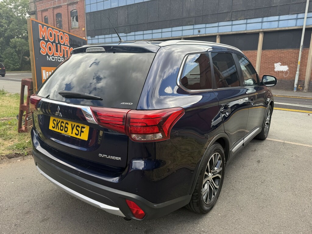 Mitsubishi Outlander 2.2 Di-d Gx3 Blue #2