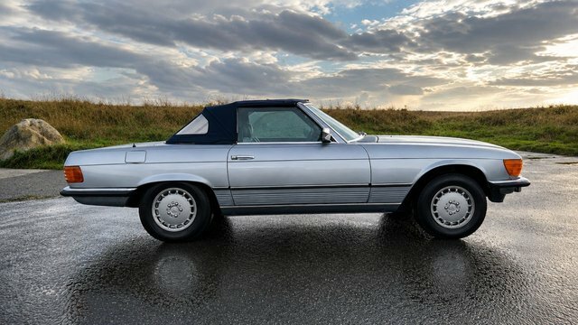 Mercedes-Benz SL Class 1984 2.7 280 Sl 185 Bhp FSB523 Blue #2