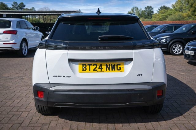 Peugeot e-2008 2024 50Kwh Gt Suv 7Kw Charger White #3