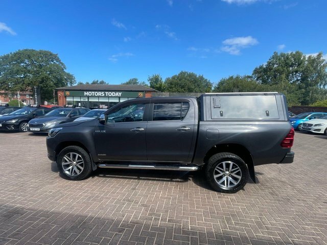 Toyota HILUX Active Dcab Pick Up 2.4 D-4d Silver #11