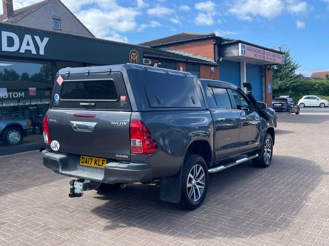 Toyota HILUX Active Dcab Pick Up 2.4 D-4d Silver #10