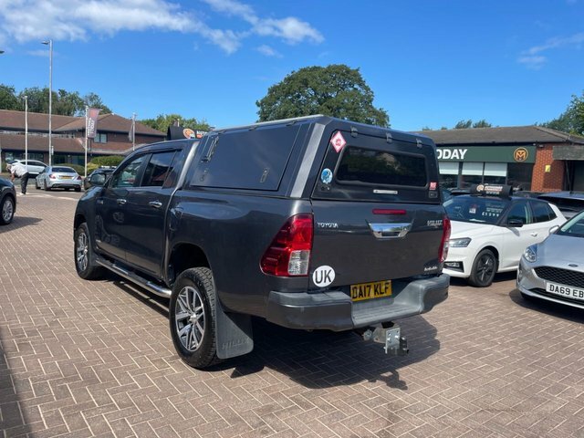 Toyota HILUX Active Dcab Pick Up 2.4 D-4d Silver #14