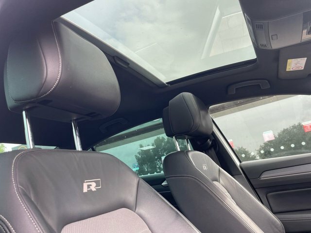 Volkswagen Passat 2017 2.0 Tdi R-line Saloon Euro White #3