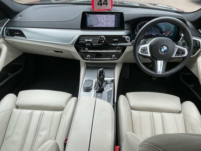 BMW 5 Series 2020 2.0 520D Mht M Sport Saloon Hybrid Black #2